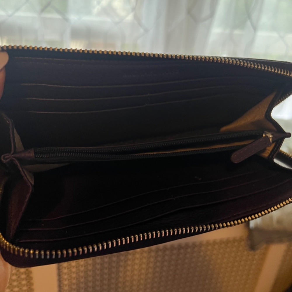 Wallet - Picture 4 of 6